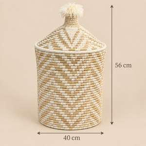 Panier de rangement avec couvercle et pompon, fibres naturelles et fil lilas, style berbère