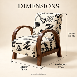 Fauteuil bohème en tissu écru à motifs géométriques et bois foncé