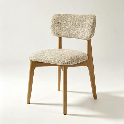 Chaise de salle à manger beige grège avec pieds en bois naturel