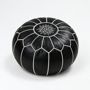 Pouf Marocain Rond en Cuir Noir avec Broderie Blanche