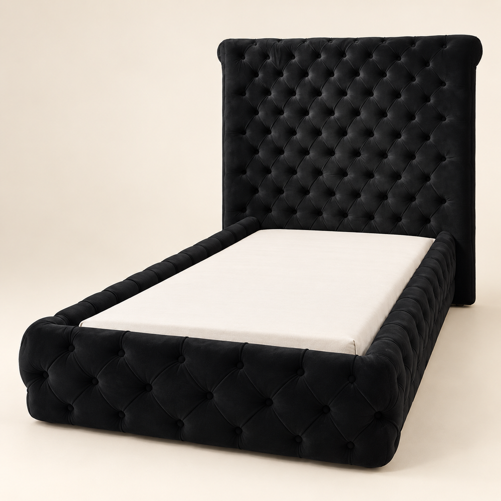 Lit Capitonné en Velours Noir avec Haute Tête de Lit et Cadre Enveloppant, Style Chesterfield