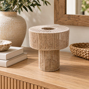 Cache-pot sur pied en corde de jute tressée – Forme graphique, style naturel et bohème