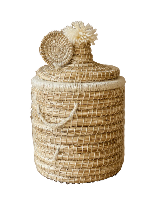 Panier de rangement tressé fait main avec couvercle et pompon