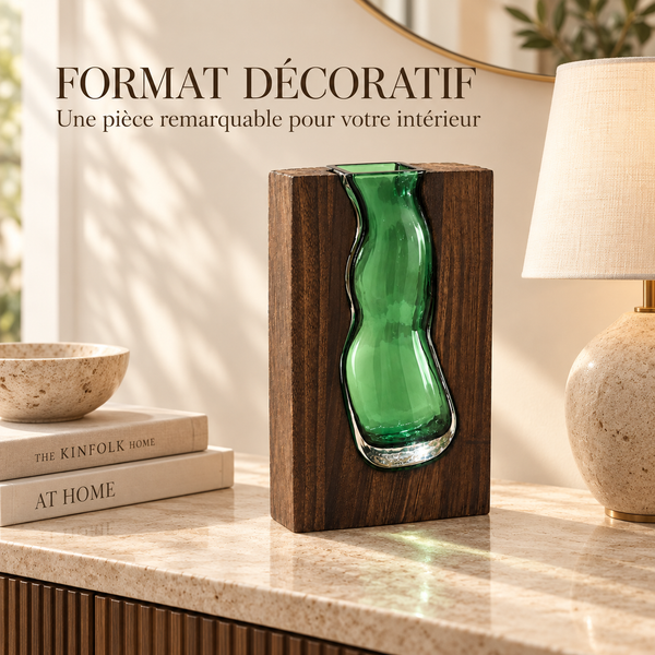 Vase Sculptural Émeraude – Bois et Verre