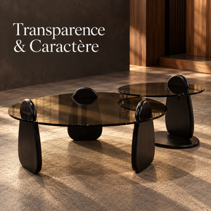 Ensemble de tables basses en galets – Piètements noirs sculptés et plateaux en verre fumé