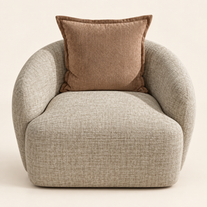 Fauteuil « Cocon » en tissu bouclé beige – Forme arrondie enveloppante