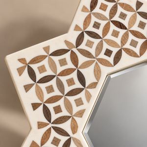 Miroir mural étoilé en bois – Motif géométrique marocain incrusté, style oriental