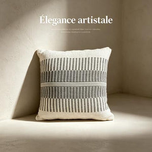 Coussin décoratif écru à motifs géométriques anthracite