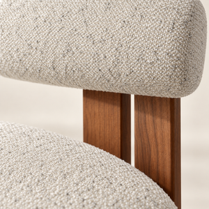Chaise de Salle à Manger en Bouclette Beige Clair avec Structure en Bois Massif et Dossier Arrondi