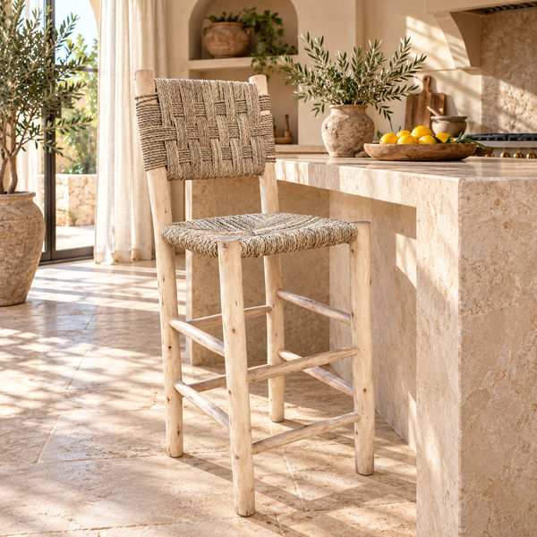 Chaise haute « Rustique » en bois naturel – Assise et dossier en fibres végétales tressées