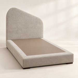 Lit Plateforme Beige Chiné en Tissu Bouclé, Tête de Lit Asymétrique Arrondie