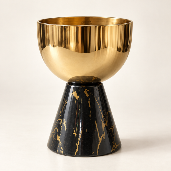 Vase Décoratif Noir & Doré – Éclat Majestueux