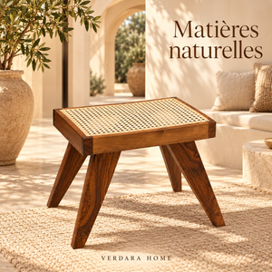 Tabouret bas cannage et bois massif – Style Pierre Jeanneret, jambes compas
