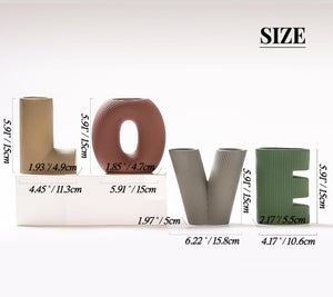 Vases décoratifs LOVE en céramique