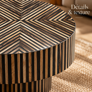Table basse ronde marquetée bois clair et bois foncé – Motif soleil rayonnant, base piédestal