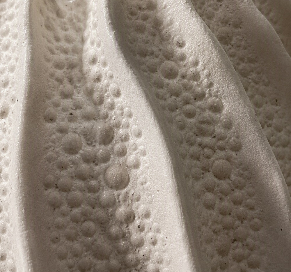 Vasque Sculpturale en Céramique Texturée